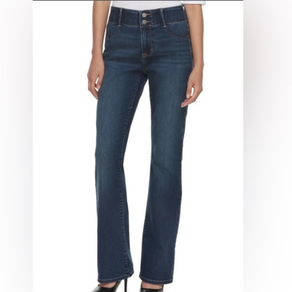 Apt. 9 Denim - NWT Apt 9 Book Cut Tummy Control Denim Jeans Size 8S